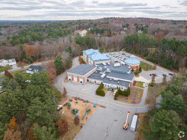 Crisafulli School is a public school in Westford serving grades 3-5.