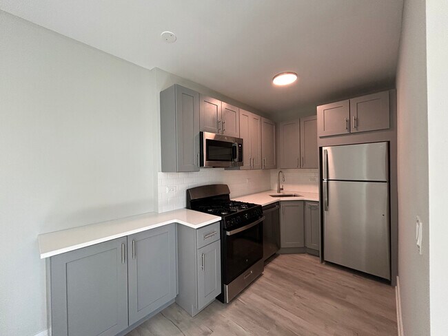 372 Hazel Ave unit B5, Glencoe, IL 60022 - photo 4