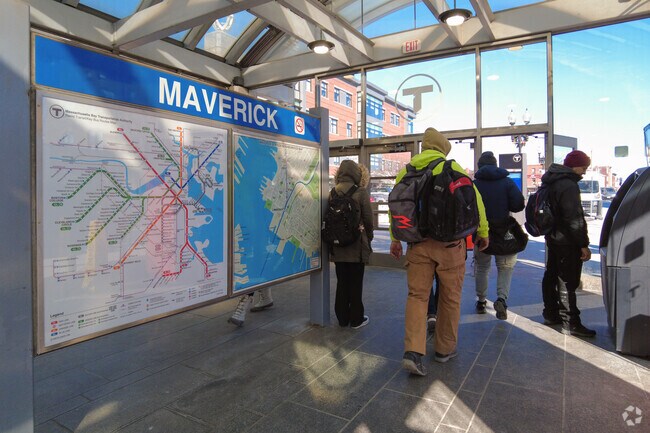 Getting around in Jeffries Point is a breeze on the Blue Line which has convenient stops.