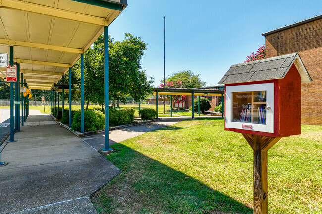 The entrance walkway of Johnson Elementary School.