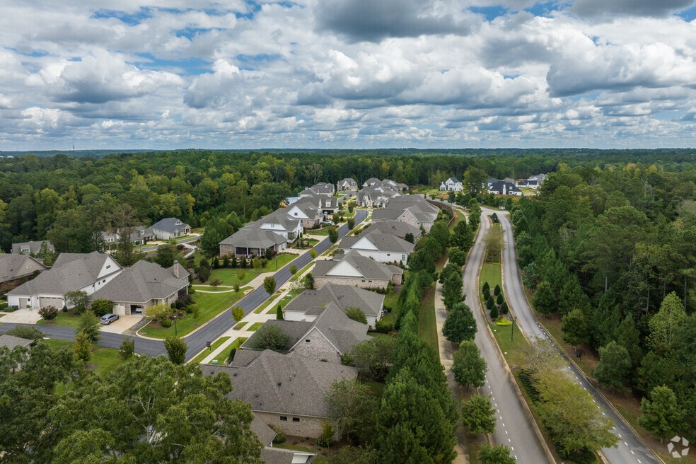 NH_Cary Woods_555652_FINAL_JF_110424