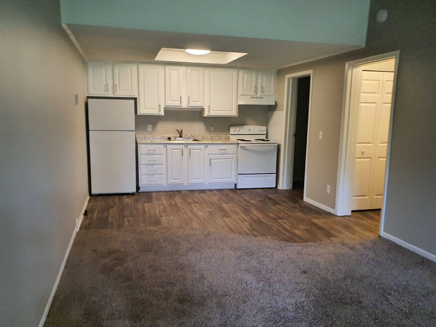 Apt 26