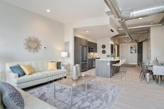 3198 Blake St unit 504, Denver, CO 80205 - photo 5