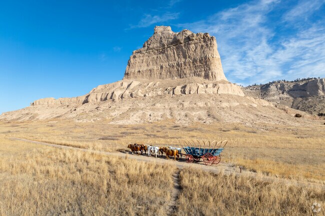 The Scottsbluff National Monument is a 3,000-acre historic site.