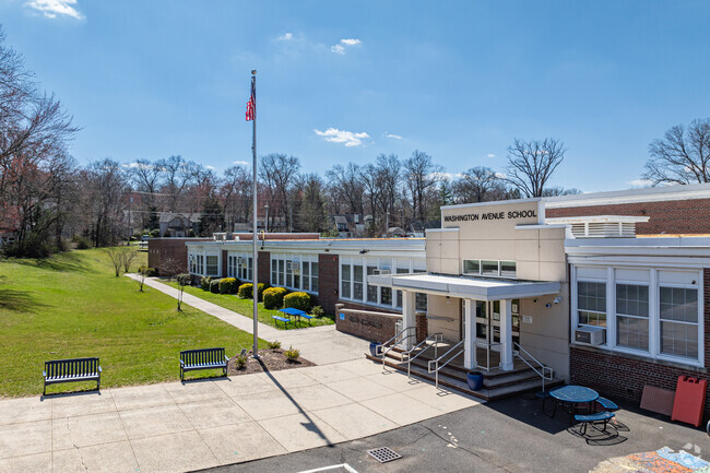 Washington Avenue School in Chatham has a student to teacher ratio of 11-1.