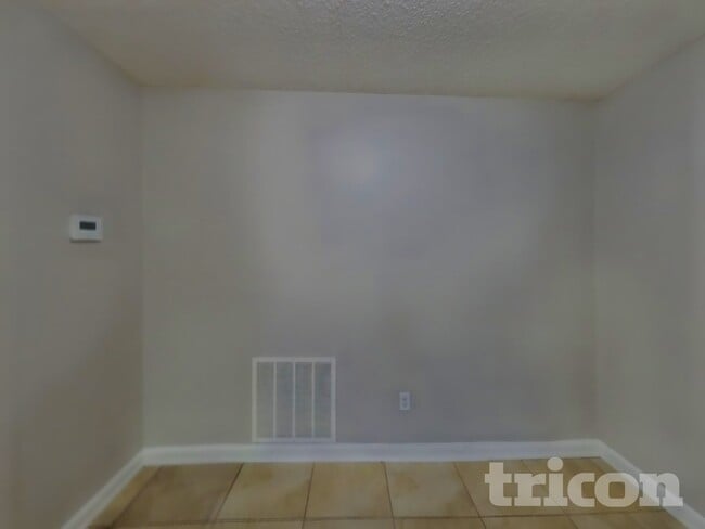 1553 Kingfisher Blvd, Orange Park, FL 32065 - photo 3