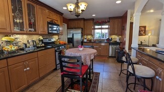 3617 Martha St, San Diego, CA 92117