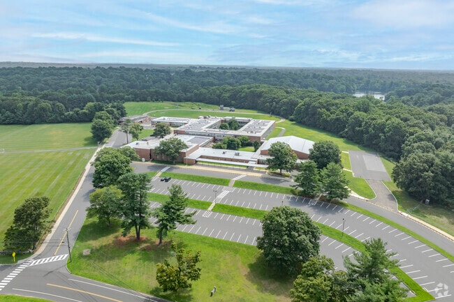 Madison Middle School is located at 4630 Madison Avenue in Trumbull, CT.