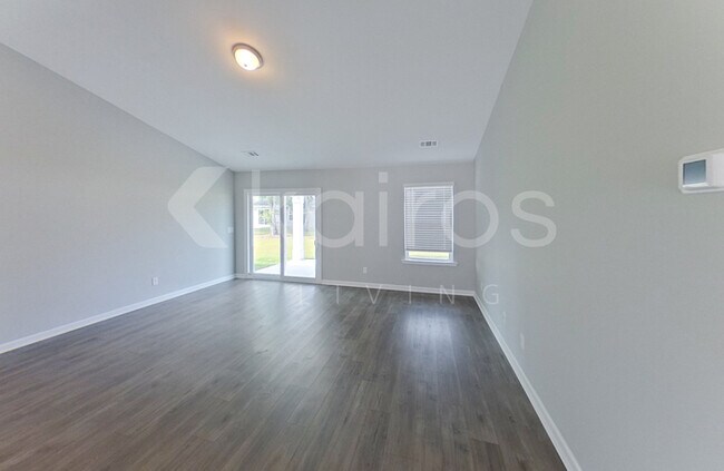 104 Ebenezer Blf Way, Springfield, GA 31329 - photo 2