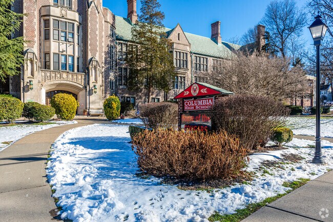 Columbia Senior High School serves Maplewood, NJ.