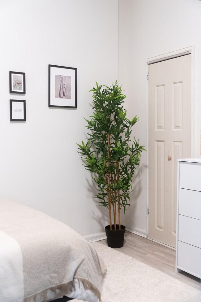 242 E 33rd St unit ID1323897P, New York, NY 10016 - photo 3