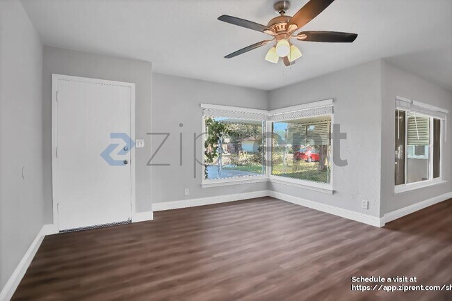 1331 W Yale Ave, Fresno, CA 93705 - photo 7