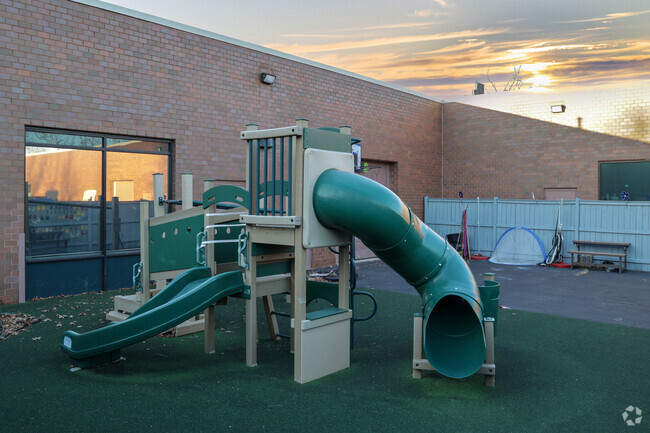 Auburn School serves students living in Fairfax County.