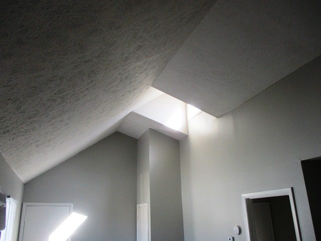 711 S Towanda Ave, Normal, IL 61761 - photo 4