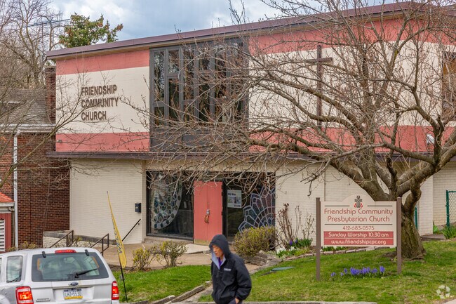 Friendship Community Church is a small church on the outskirts of West Oakland.