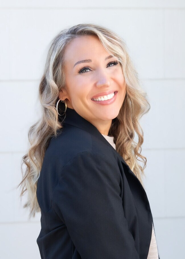 Whitney Houser