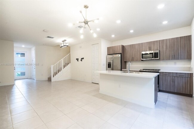 15824 NW 91st Ct, Miami Lakes, FL 33018 - photo 3