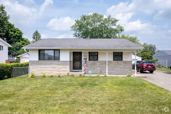 Ranch-style living is very convenient for many people in Holly Hill.