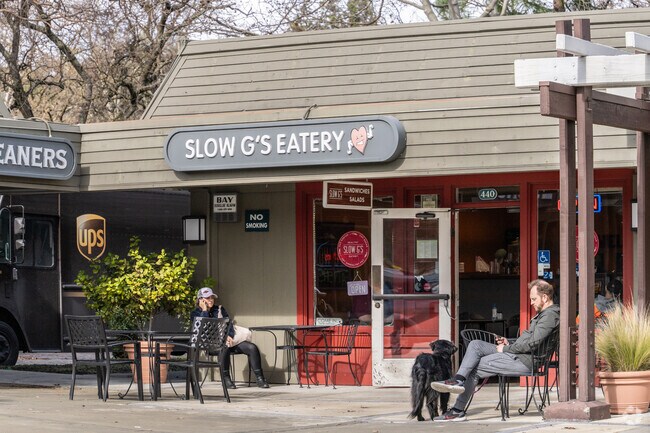 Slow G's Eatery is a morning goto place for coffee and breakfast for many locals.