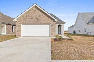 3061 Southern Trace Dr, Lake Charles, LA 70607