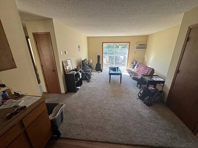 Fantastic 2-bedroom apartment, Brainerd, MN 56401 - photo 5