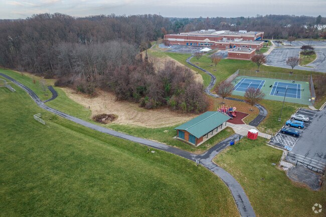Dayton Oaks Park is next to Dayton Oaks Elementary School.