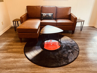 25 Popular St, Williamson, WV 25661