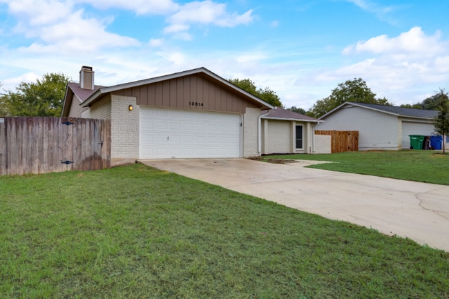 13614 Larkbrook St, San Antonio, TX 78233 - photo 2