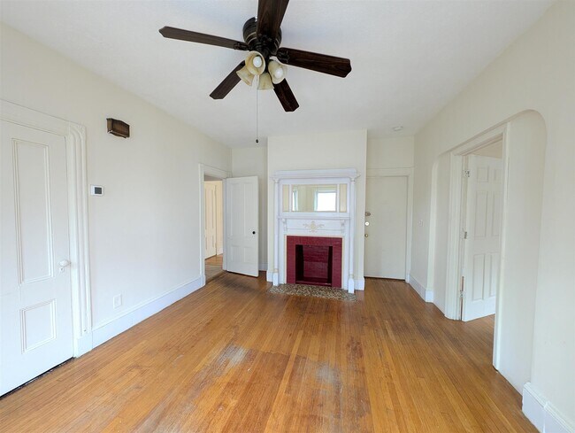 102 Sycamore St unit 2, Somerville, MA 02145 - photo 7