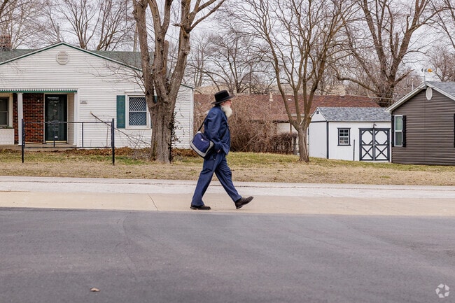 Bolivar residents enjoy the walkability of the town.
