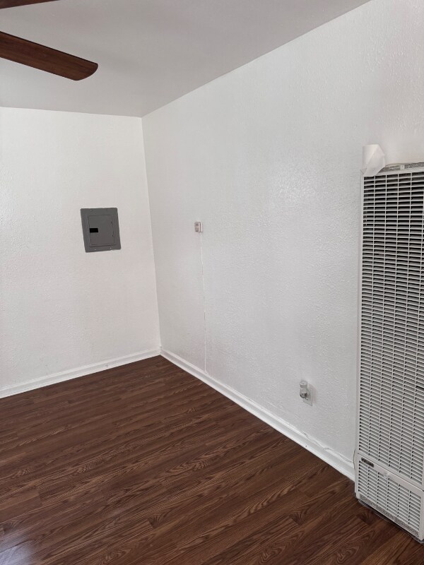 8557 Juniper Ave unit 17, Fontana, CA 92335 - photo 5