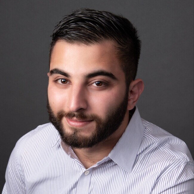 Agent Photo