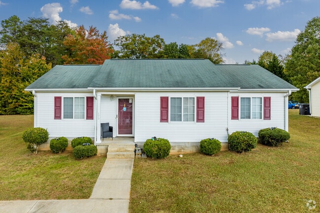 A ranch-style home welcomes Weston visitors.