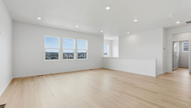 5177 E Mckinnon Ln, Spokane, WA 99212 - photo 3