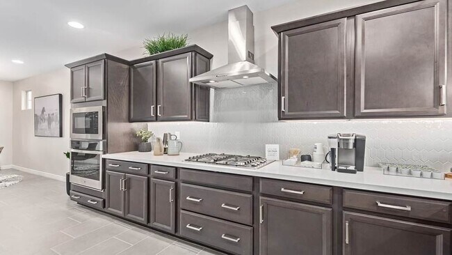 16777 W Shangri la Rd, Surprise, AZ 85388 - photo 3