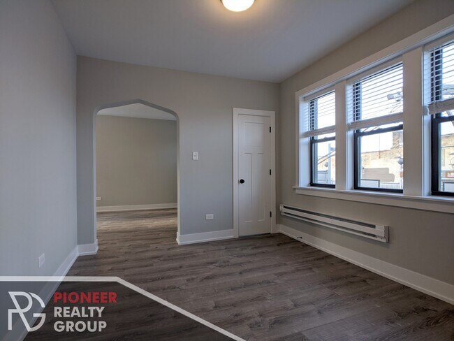 4409 N Wolcott Ave unit 4417-B1, Chicago, IL 60640 - photo 5