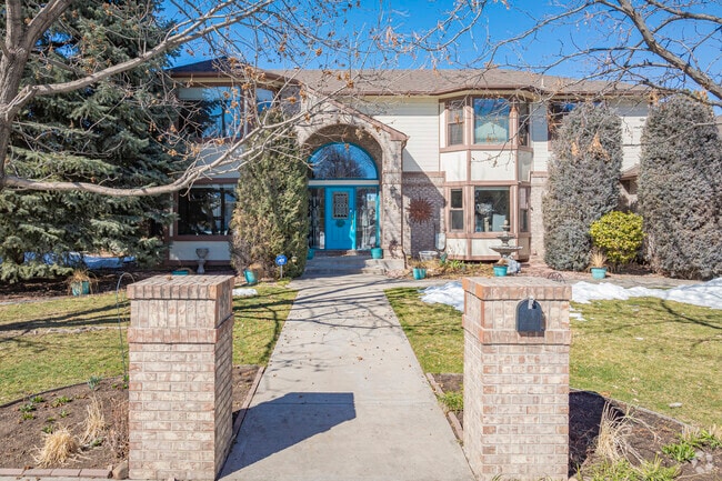 Stunning entries in larger sizes in Fort Logan, Denver, CO.