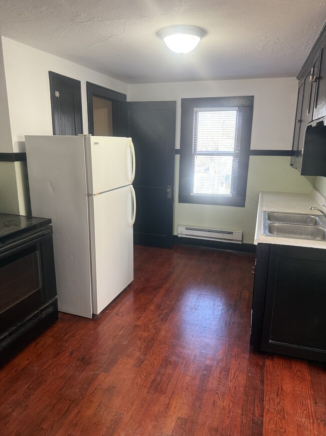 101 S Gray Ave unit 101 South Gray  Jopl, Joplin, MO 64801 - photo 5