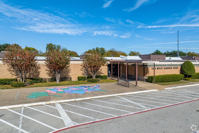 Motley Elementary School in the Casa View neighborhood of Mesquite, Texas.