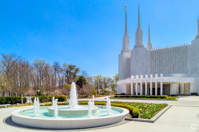 A beautiful water fountain brings relaxing peace to the Temple of the Latter-Day Saints.
