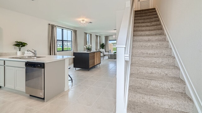 311 NE 16th St, Florida City, FL 33034 - photo 6