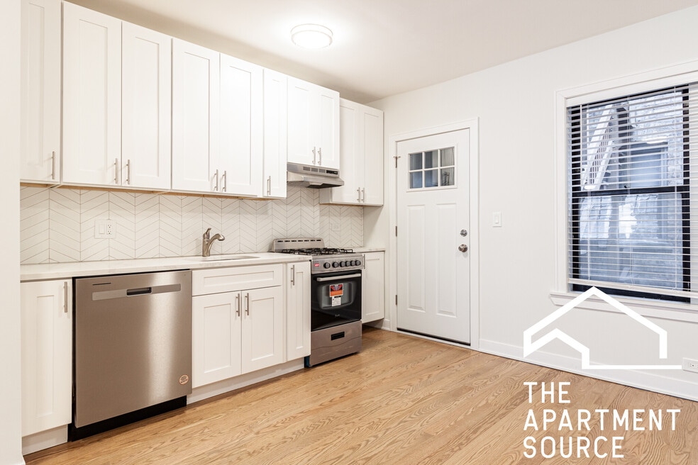 4500 N Ashland Ave unit 1N, Chicago, IL 60640 - photo 1