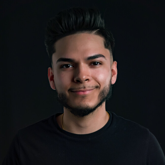 Agent Photo