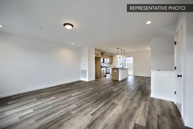 7102 Julian Dr, Bloomsburg, PA 17815 - photo 5