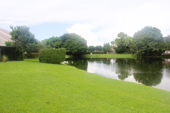 6663 Boca Pines Trail, Boca Raton, FL 33433 - photo 2