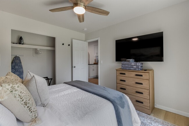 53 Hollywood Ct unit ID1032314P, Mount Clemens, MI 48043 - photo 6