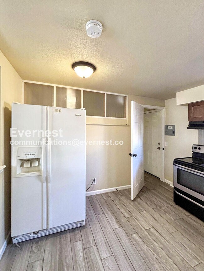 1345 Xanadu St, Aurora, CO 80011 - photo 4