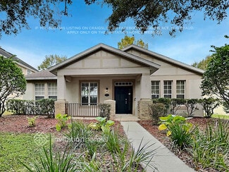 110 E Lake Victoria Cir, DeLand, FL 32724