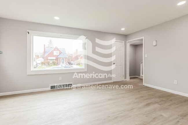 5535 Devonshire Rd, Detroit, MI 48224 - photo 4