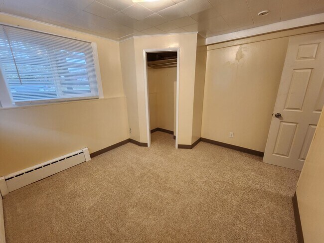 1024 E 12th Ave unit 1024 E 12 ave unit 4, Anchorage, AK 99501 - photo 5